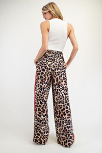 Chic Statement Leopard Pants