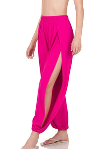 Shore House Pants in Magenta