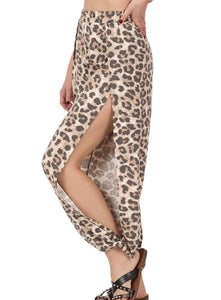 Shore House Pants in Leopard {Curvy}